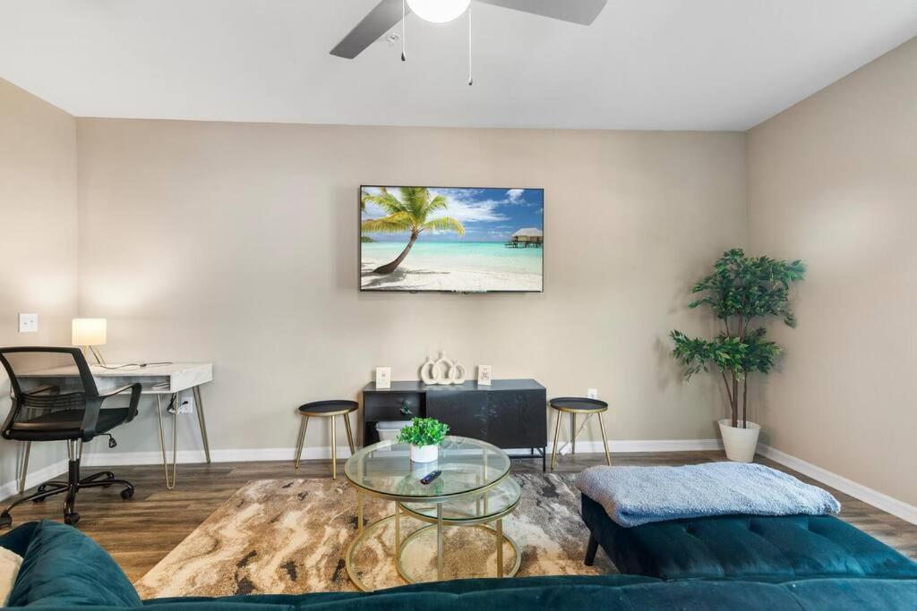Elegant 2 Bed/2 Bath Apartment In Melbourne Fl Exteriör bild