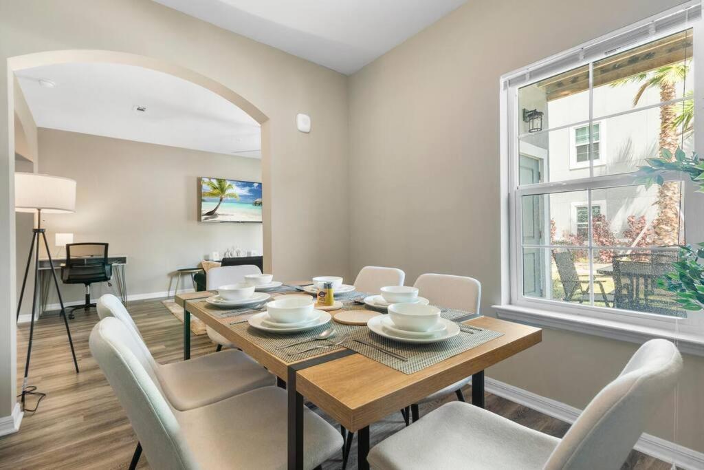Elegant 2 Bed/2 Bath Apartment In Melbourne Fl Exteriör bild